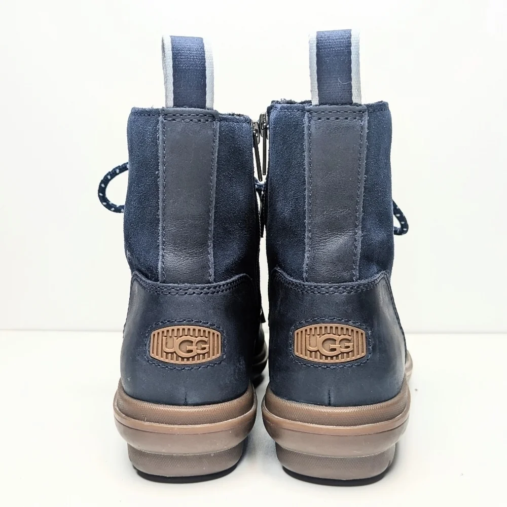 UGG Hapsburg Duck Boots Navy Blue Leather Suede Uppers Women's Size 7.5